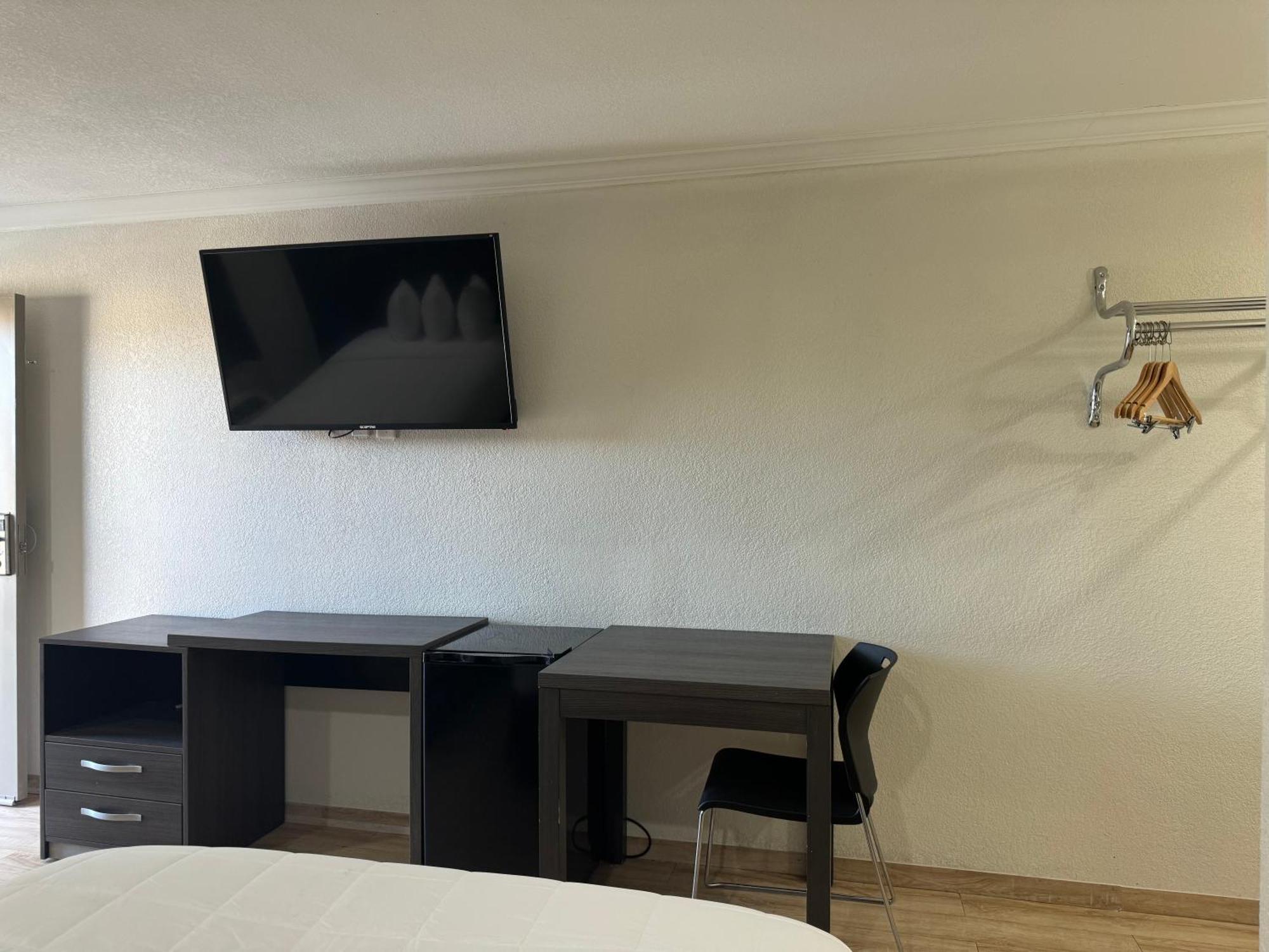 Baymont By Wyndham Bakersfield Hotel Luaran gambar
